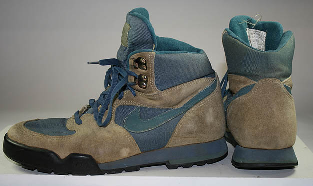 Nike Old School Acg Boots For Men Mens Health Network Nike Old School Acg Boots For Men Mens Health Network
